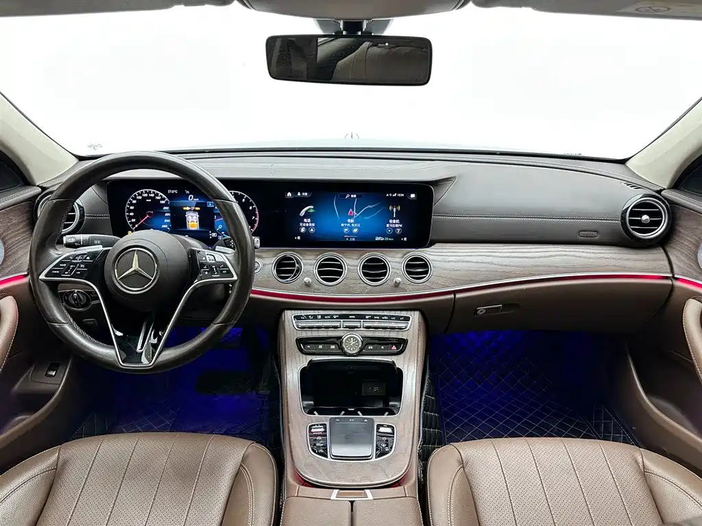 Mercedes-Benz E-Class 2021 E 300 L Luxury фото 10