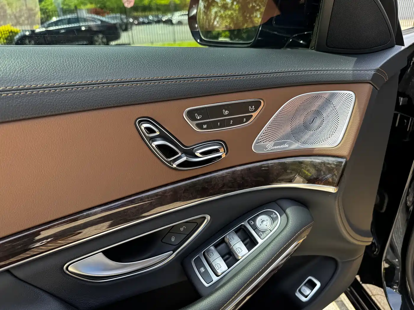 Mercedes-Benz S-Class 2020 S 350 L Premium Edition Collector's Version фото 12