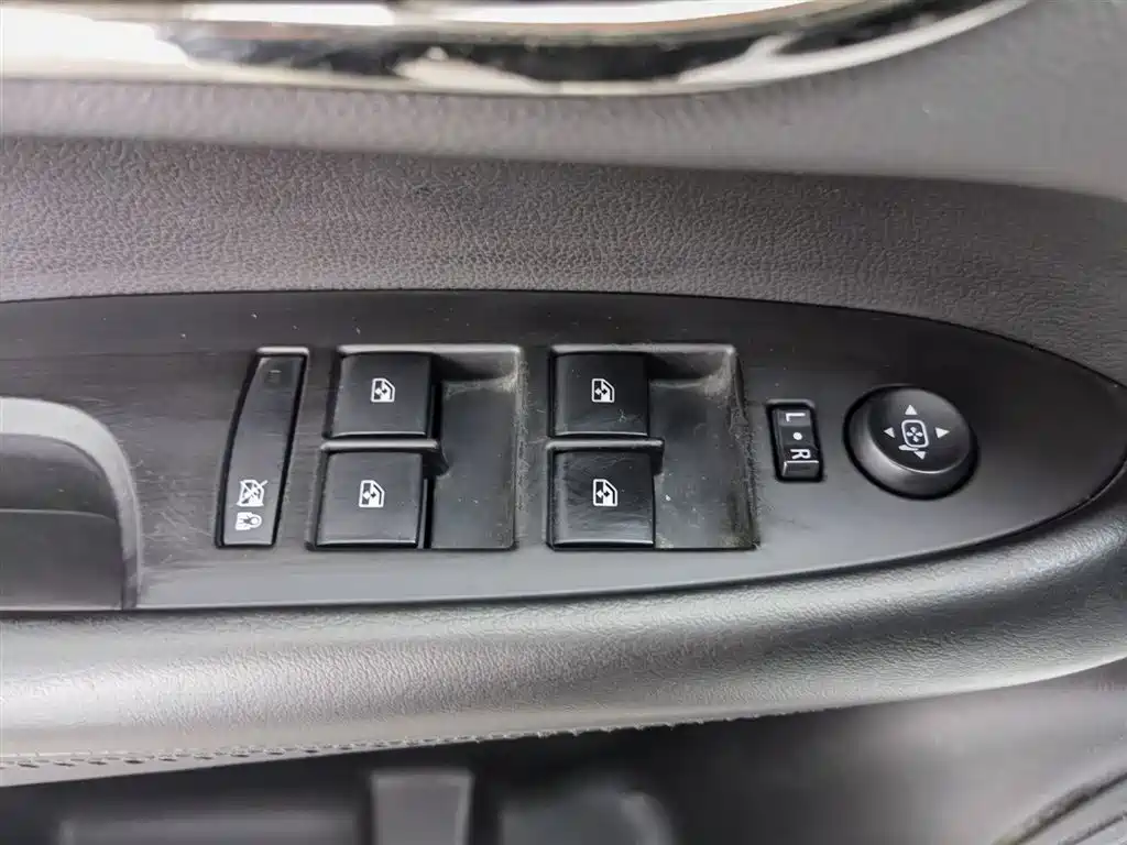 Cadillac ATS-L 2017 28T Technology фото 9