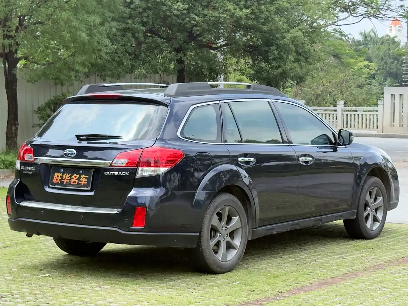 Subaru Outback 2014 2.5i Elegance Smart Edition фото 9