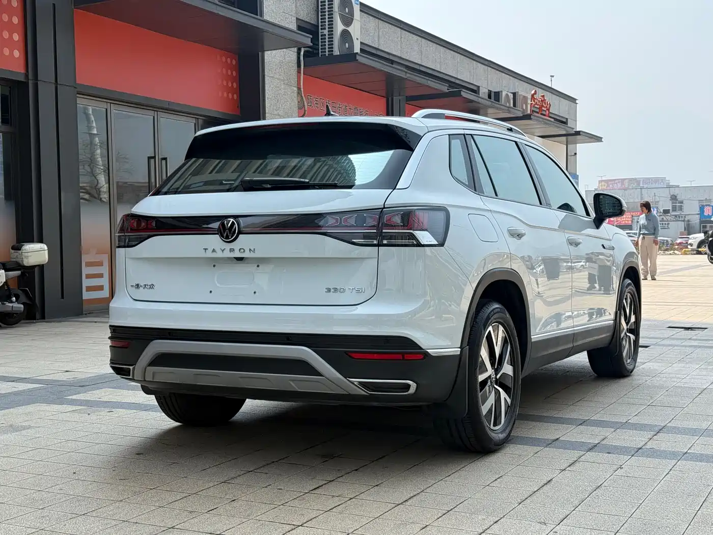 Volkswagen Tayron 2024 330TSI 2WD Luxury Plus Advanced фото 14