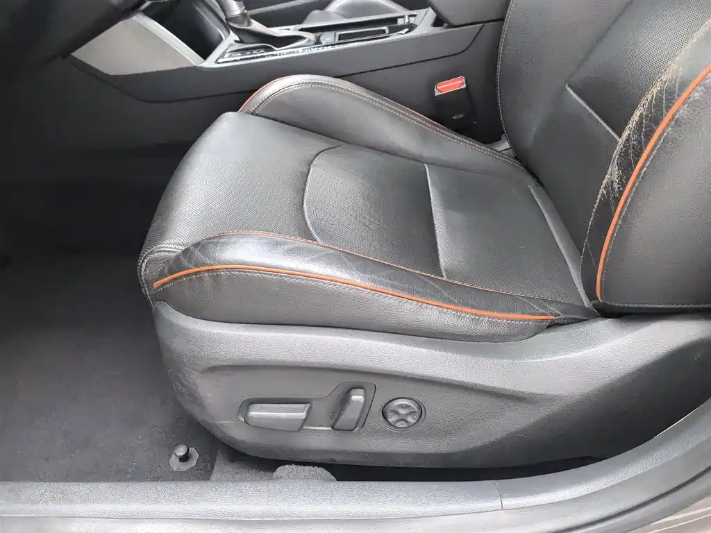 Hyundai Sonata 2015 1.6T GLS Smart фото 20