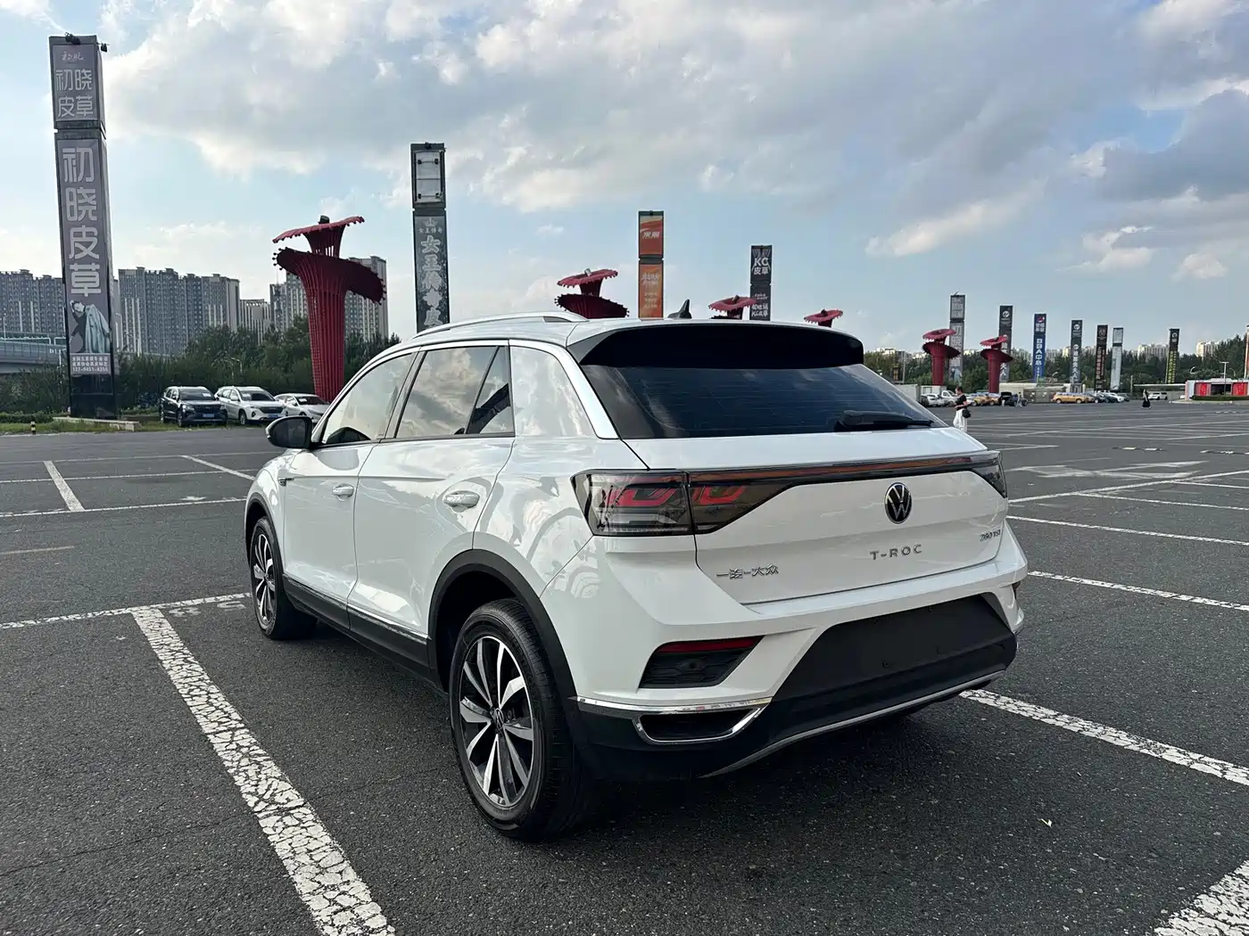 Volkswagen T-Roc, миниатюра 8