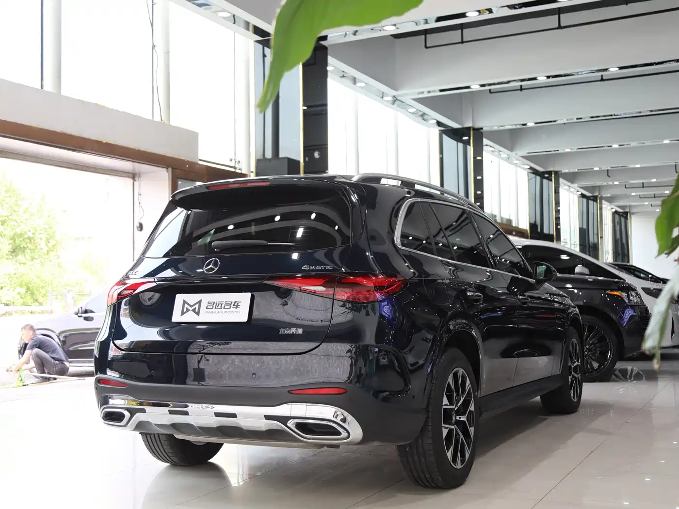 Mercedes-Benz GLC 2023 GLC 260 L 4MATIC Luxury 5-Seater фото 19