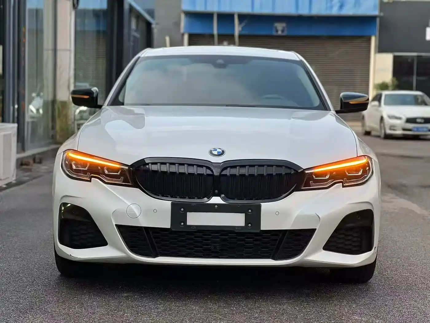 BMW 3 Series 2021 325Li M Sport Night Edition фото 2