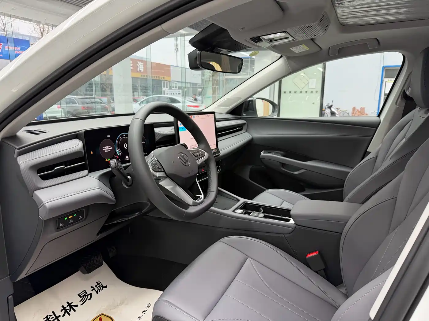 Volkswagen Lavida 2025 PRO 1.5T фото 3