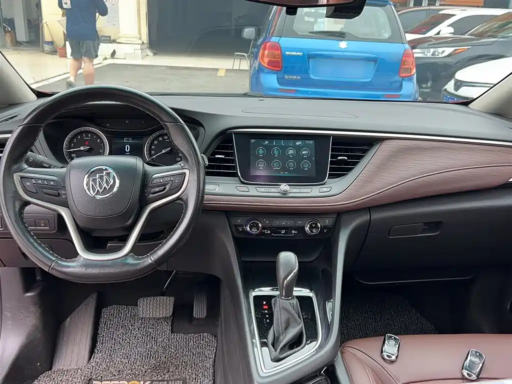 Buick GL6 2018 18T 6-Seater Luxury фото 13