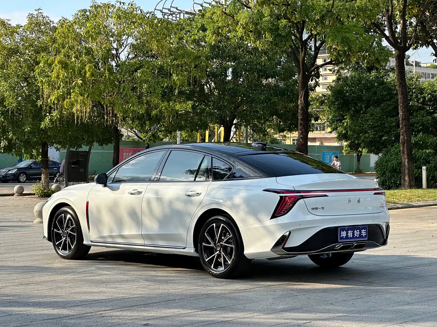Hongqi H6 2025 2025 Model 2.0T Beauty Edition