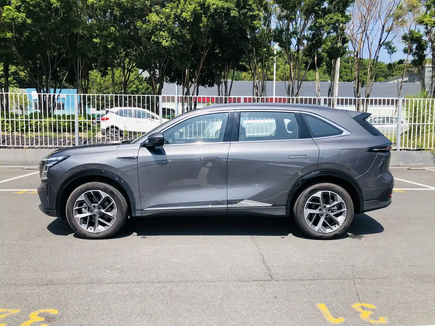 Changan CS75 PLUS 2026 2025 4th Gen 1.5T New Blue Whale Smart Premium