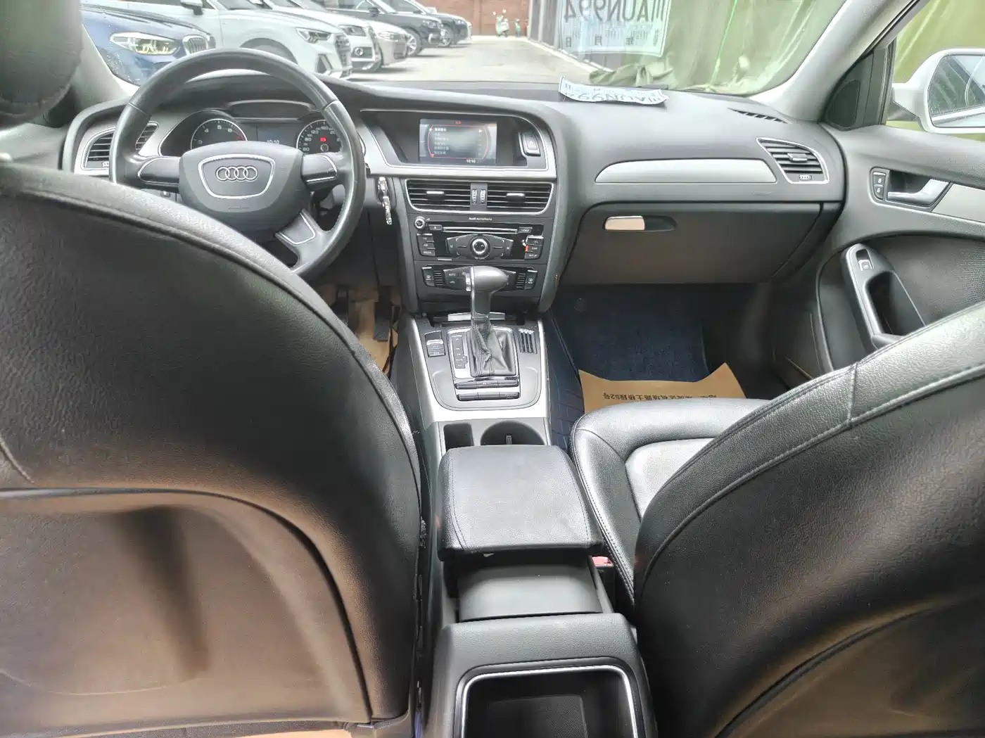 Audi A4L 2013 30 TFSI Automatic Comfort фото 8