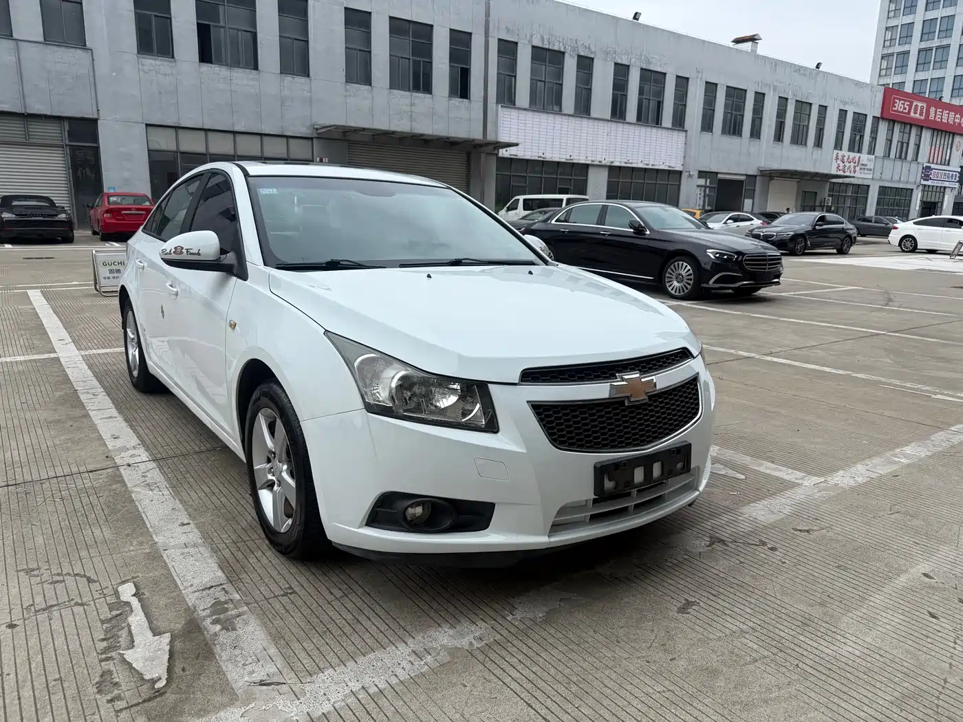 Chevrolet Cruze 2013 Model 1.6L SE AT фото 3