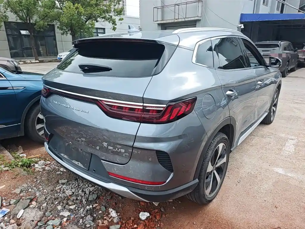BYD Song PLUS PHEV 2021 DM-i 51KM Honor фото 12