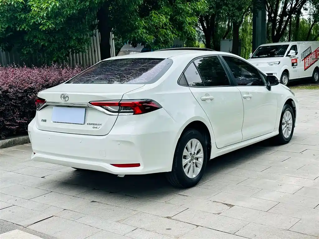 Toyota Corolla 2019 1.2T S-CVT GL-i Elite Edition фото 15
