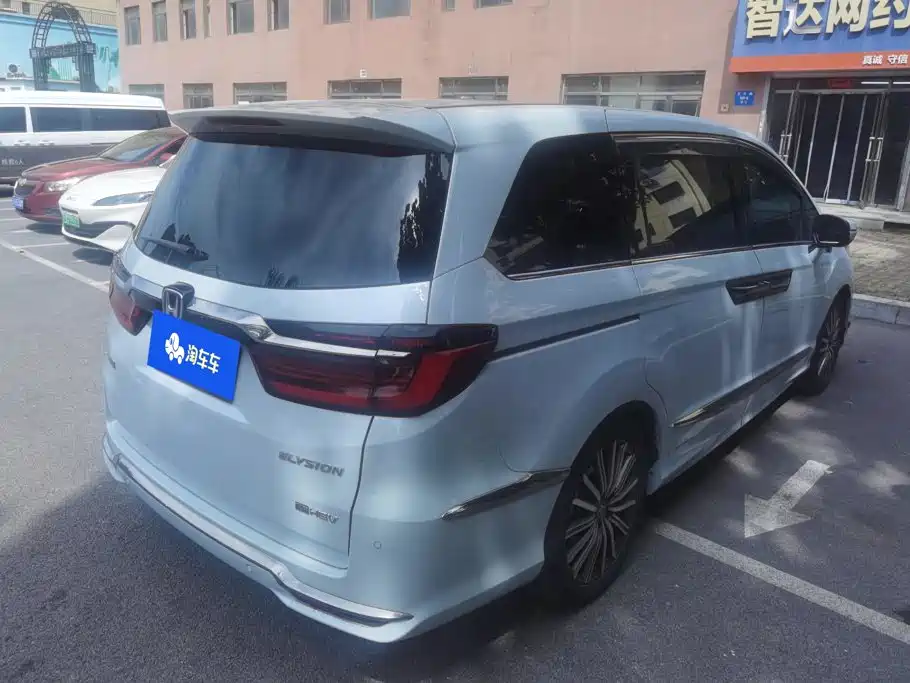 Honda Elysion 2024 2024 2.0L e:HEV Luxury Edition