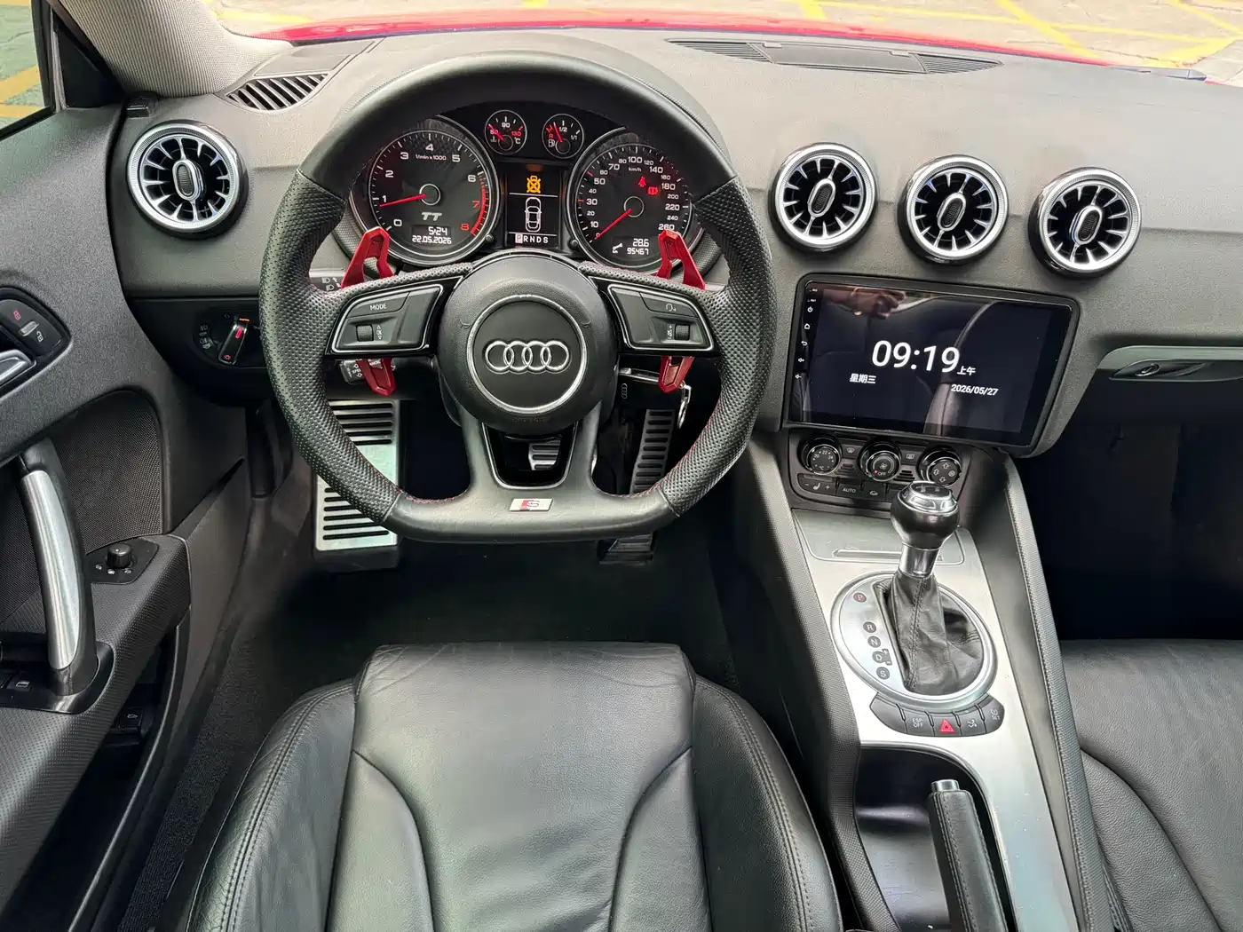 Audi TT 2008 Model TT Coupe 2.0TFSI фото 9