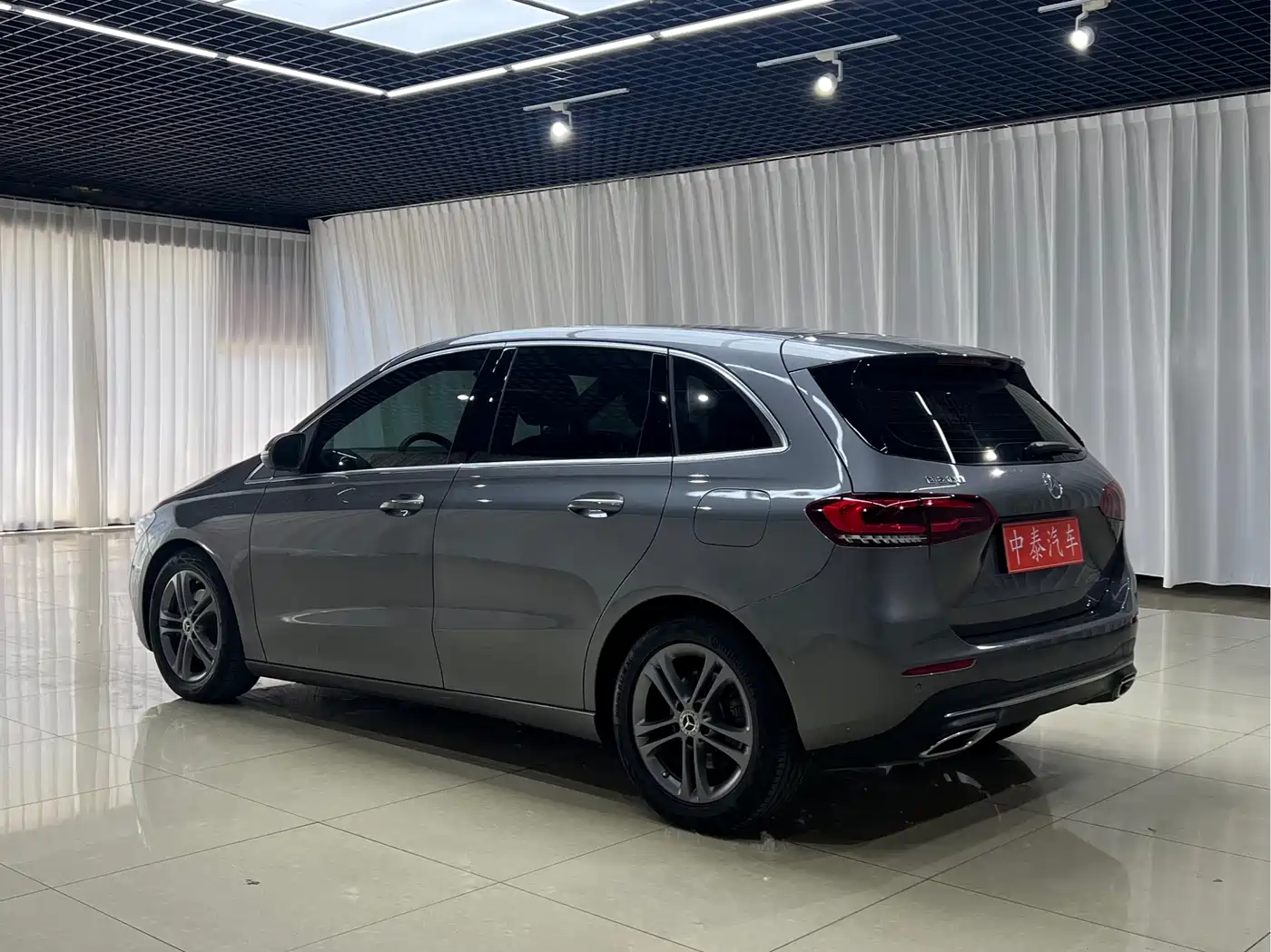 Mercedes-Benz B-Class 2020 B 200 Sport Edition фото 4