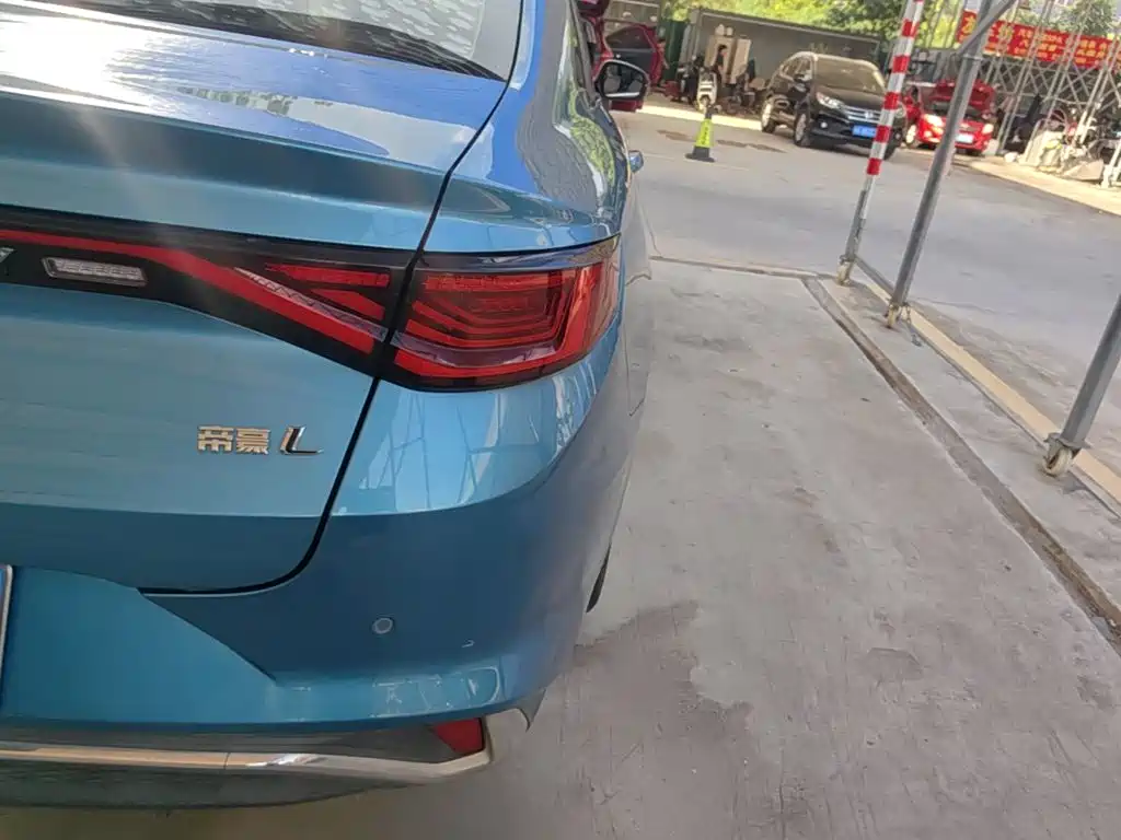 Geely Emgrand L 2022 2022 1.4T CVT Flagship