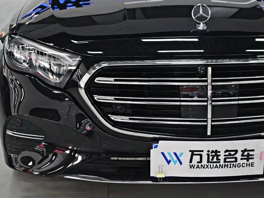 Mercedes-Benz E-Class 2024 E 300 L Fashion фото 2