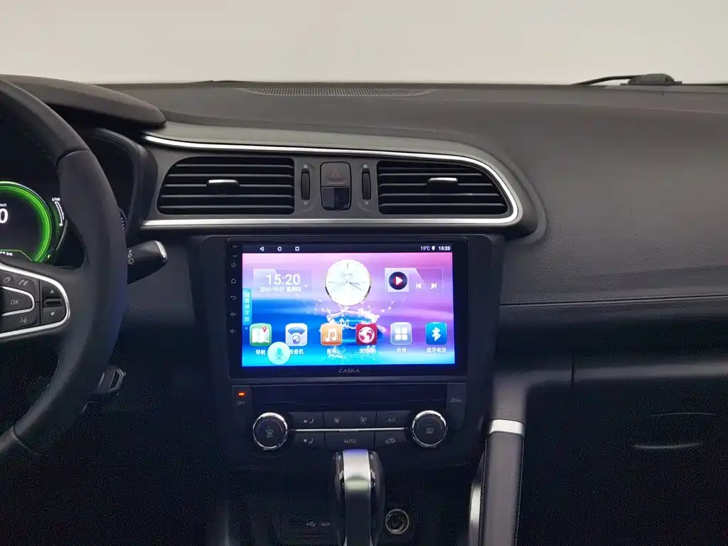 Фото 12 - Renault Kadjar
