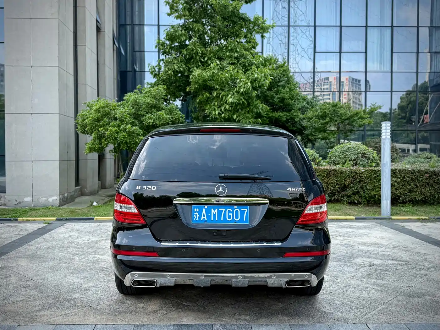 Mercedes-Benz R-Class 2017 R 320 4MATIC Business Collector's Edition фото 6