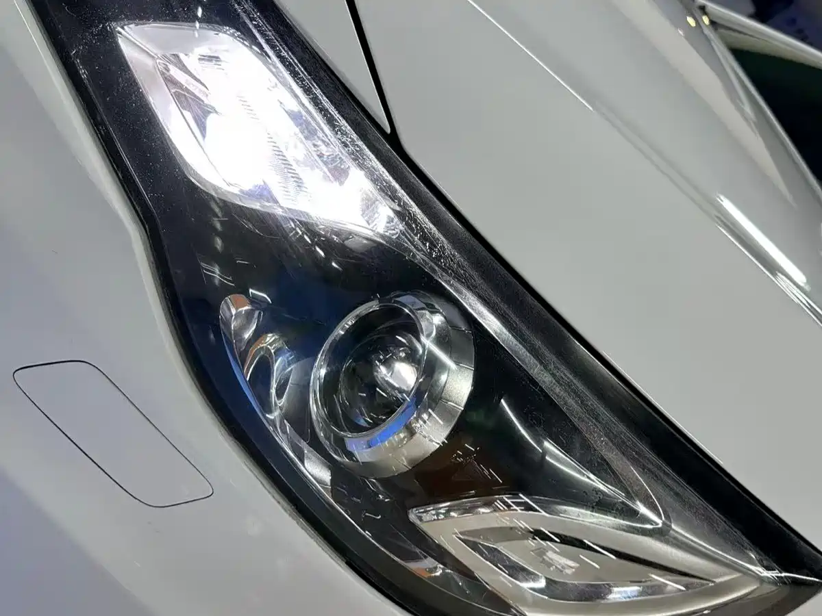 Chevrolet Malibu 2017 1.5T Automatic Luxury Edition фото 15