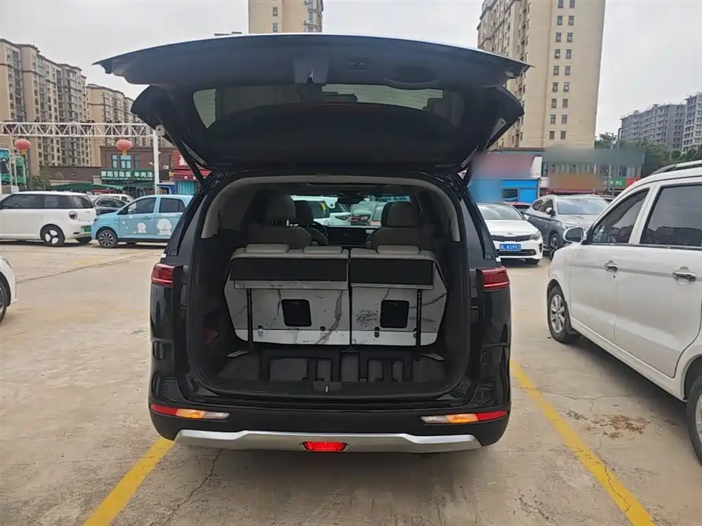 Kia Carnival 2021 2.0T Luxury Edition фото 19