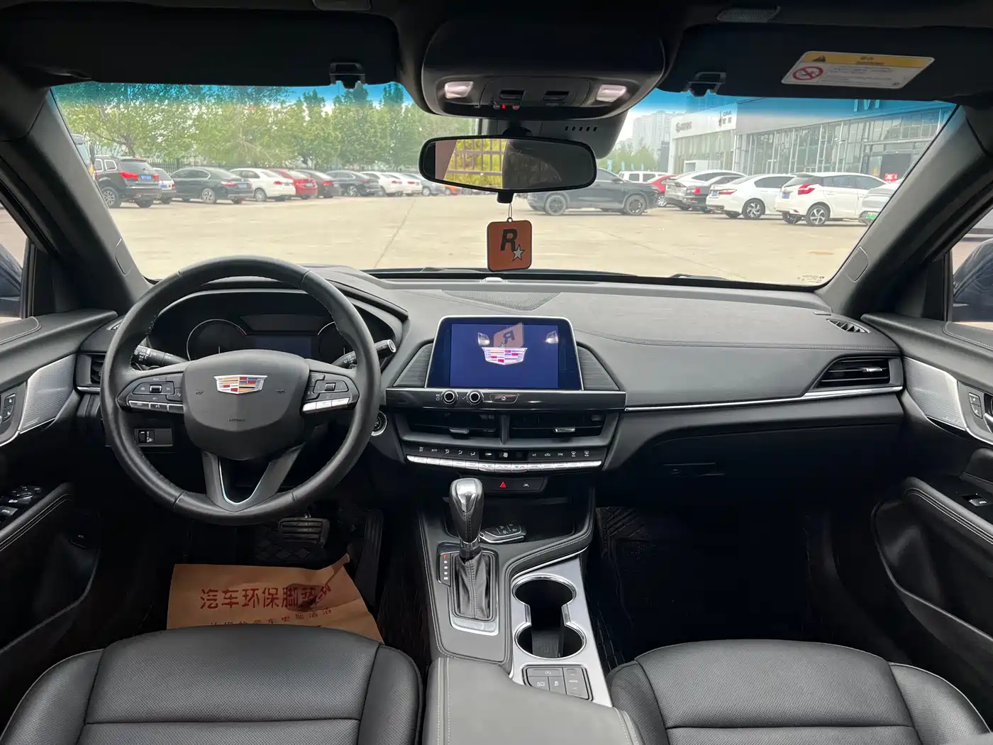CADILLAC CT4
