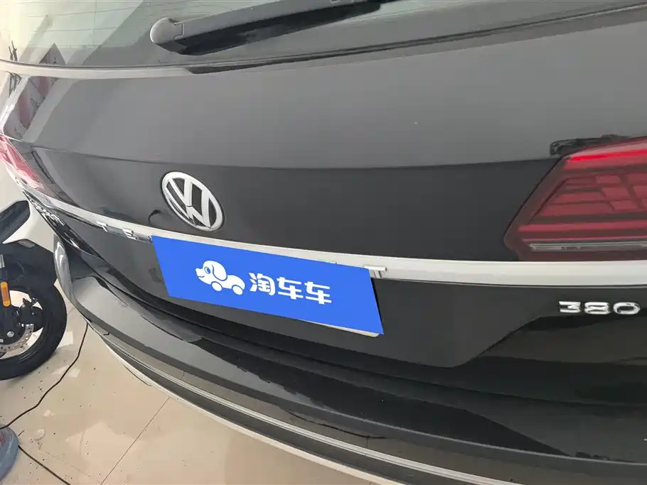 Volkswagen Teramont 2017 380TSI 4WD Luxury Edition фото 4