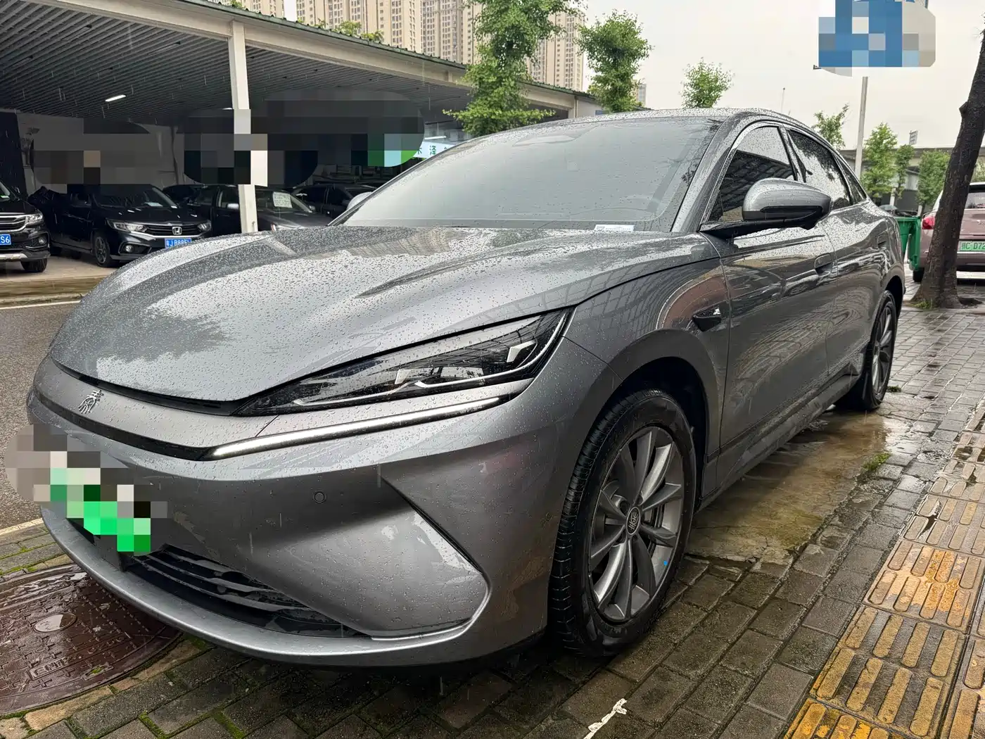 BYD Qin L 2025 EV 470KM Leading Edition