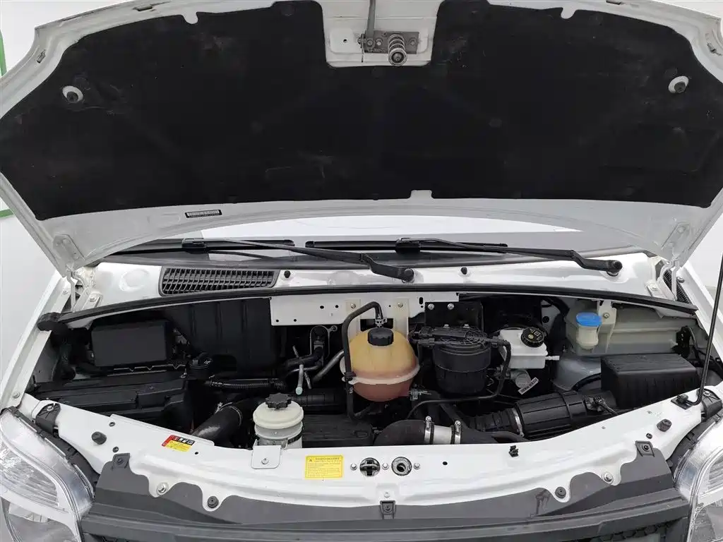 SAIC MAXUS XINTU V80