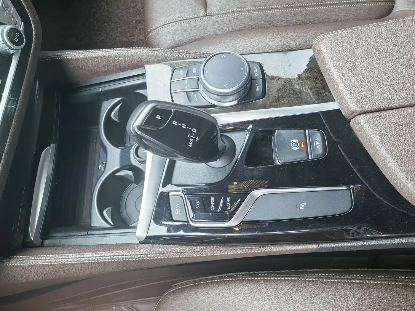 BMW 5 Series 2019 525Li M Sport Package фото 5