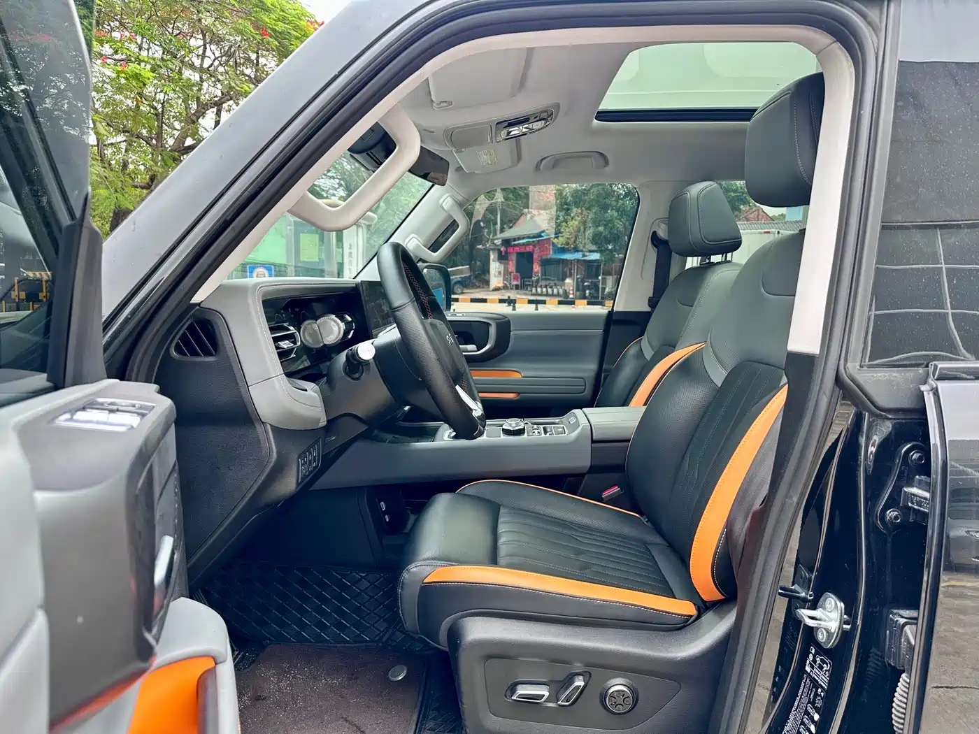 BAIC ORV Beijing Offroad BJ40 2024 2.0T New Urban Hunter Edition Knight фото 6