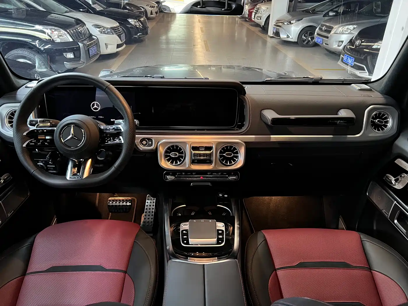 Mercedes-Benz G-Class AMG 2025 AMG G 63 фото 14