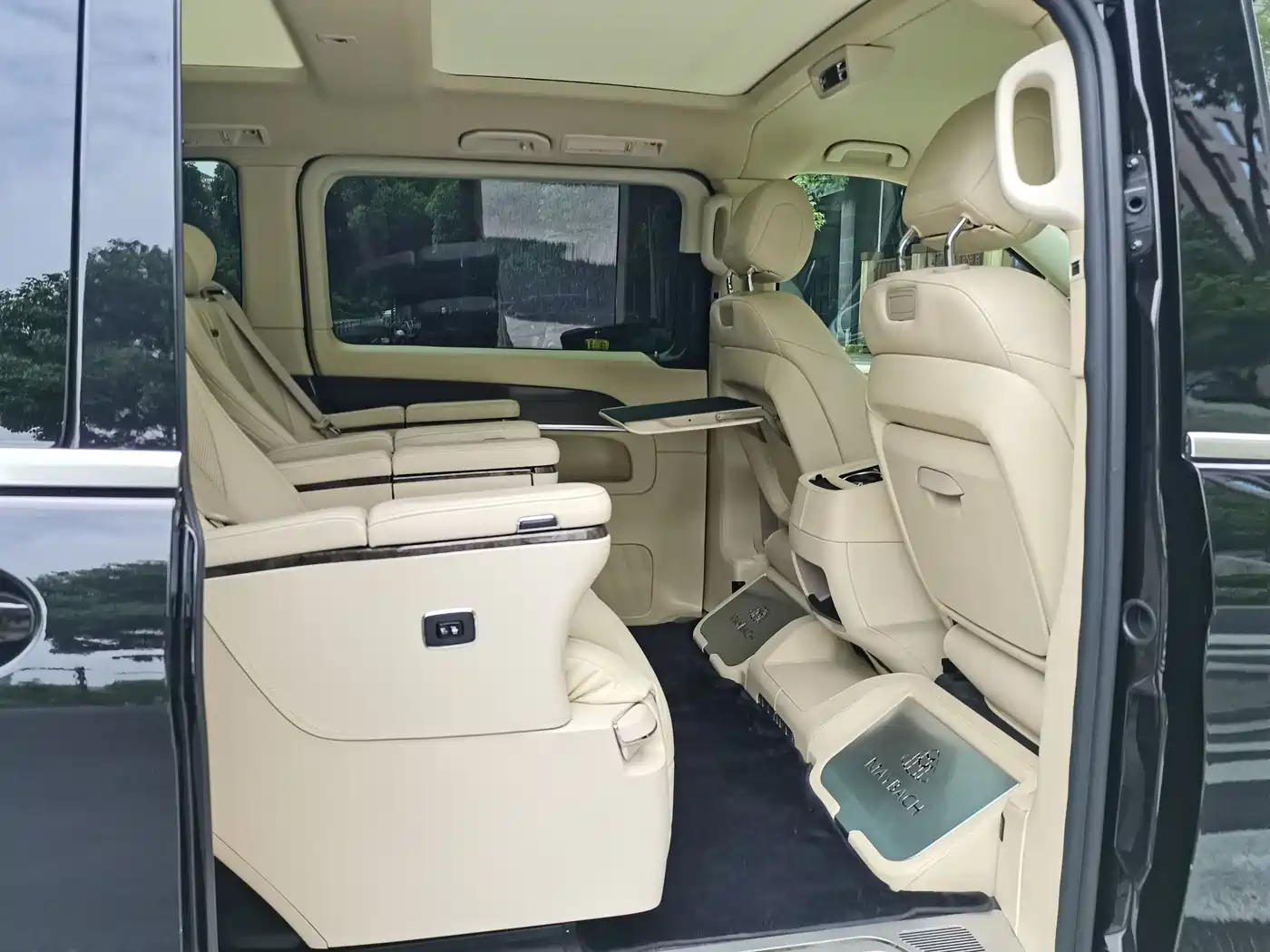 Mercedes-Benz V-Class 2022 V 260 Prestige Edition фото 9