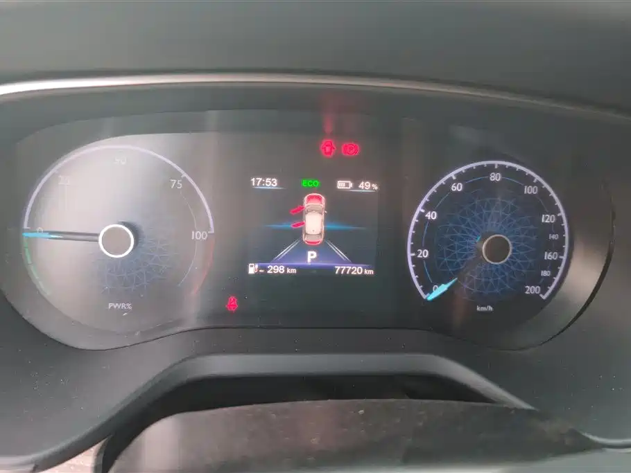 Hongqi E-QM5 2023 620km PLUS фото 14
