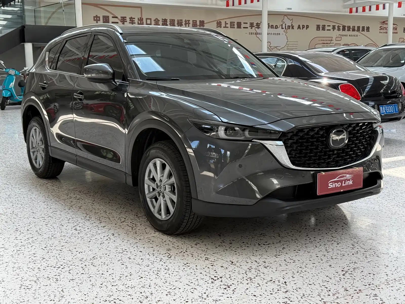Фото 3 - Mazda CX-5