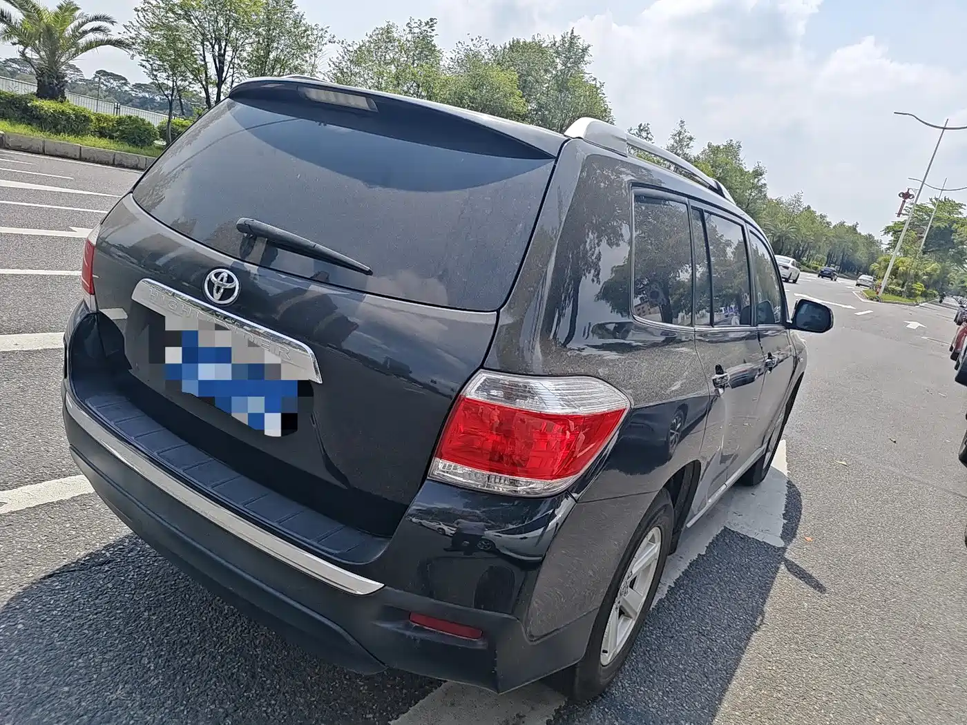 Toyota Highlander 2012 2.7L 2WD 5-seater Elite Edition фото 8