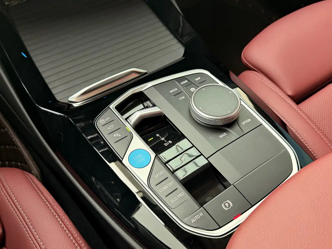 BMW iX3 2025 2024 Innovation Leader