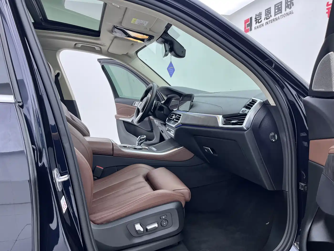BMW X5 (Import) 2019 xDrive40i M Sport Package фото 12