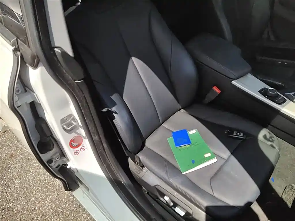 BMW 3 Series GT 2016 320i Fashion Style фото 20