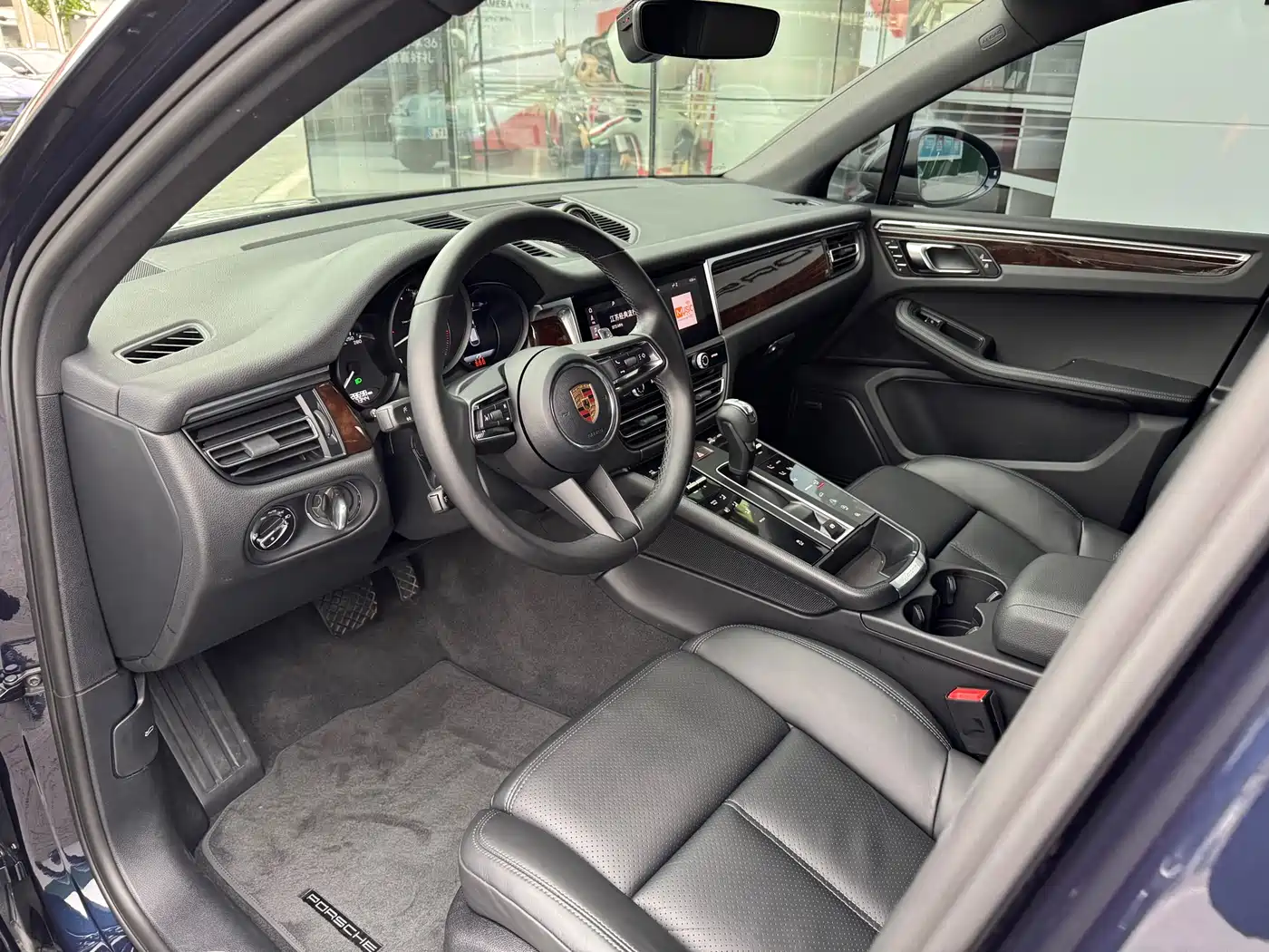 Porsche Macan 2023 Macan 2.0T фото 14