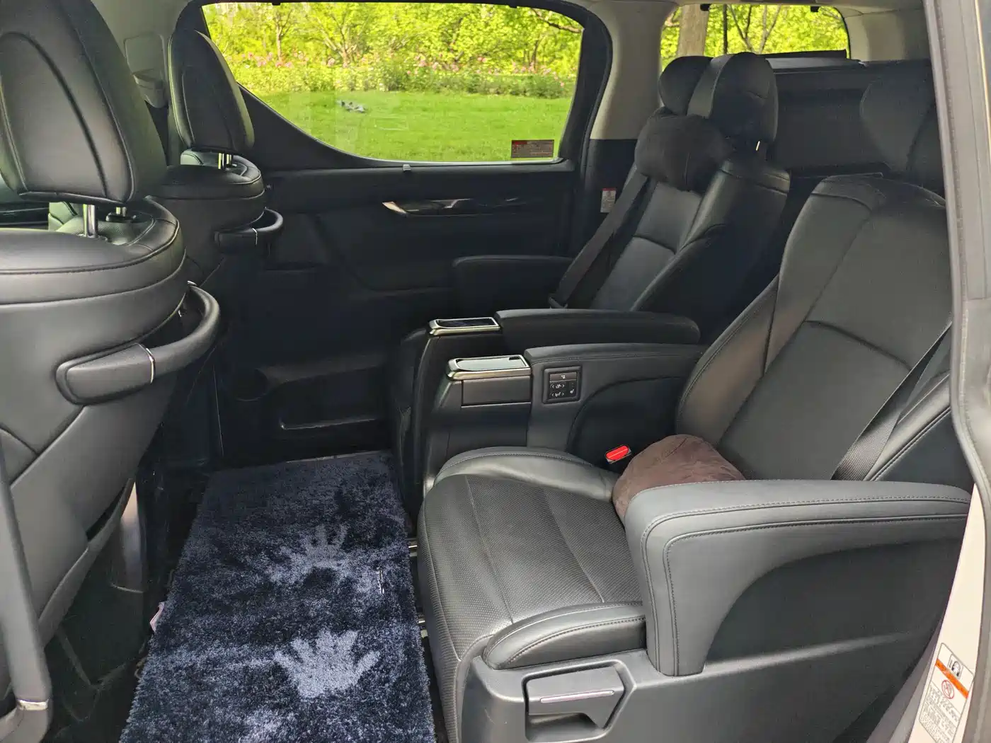 Toyota Vellfire 2021 Crown Hybrid 2.5L HV Luxury Edition фото 9