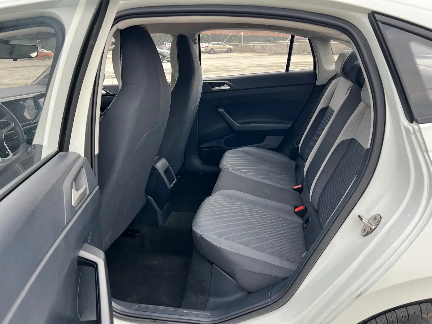 Volkswagen Lavida 2025 New Edge 1.5L Outstanding New Ease фото 9