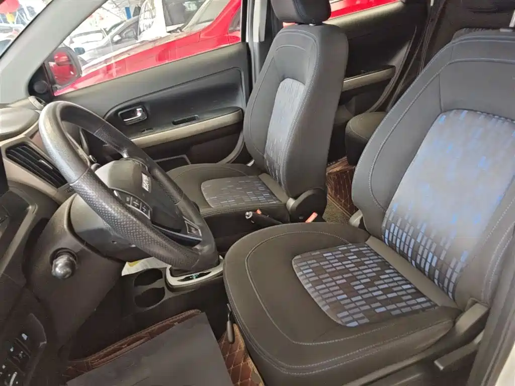 Haval H1 2017 Red Label 1.5L AMT Comfort фото 15
