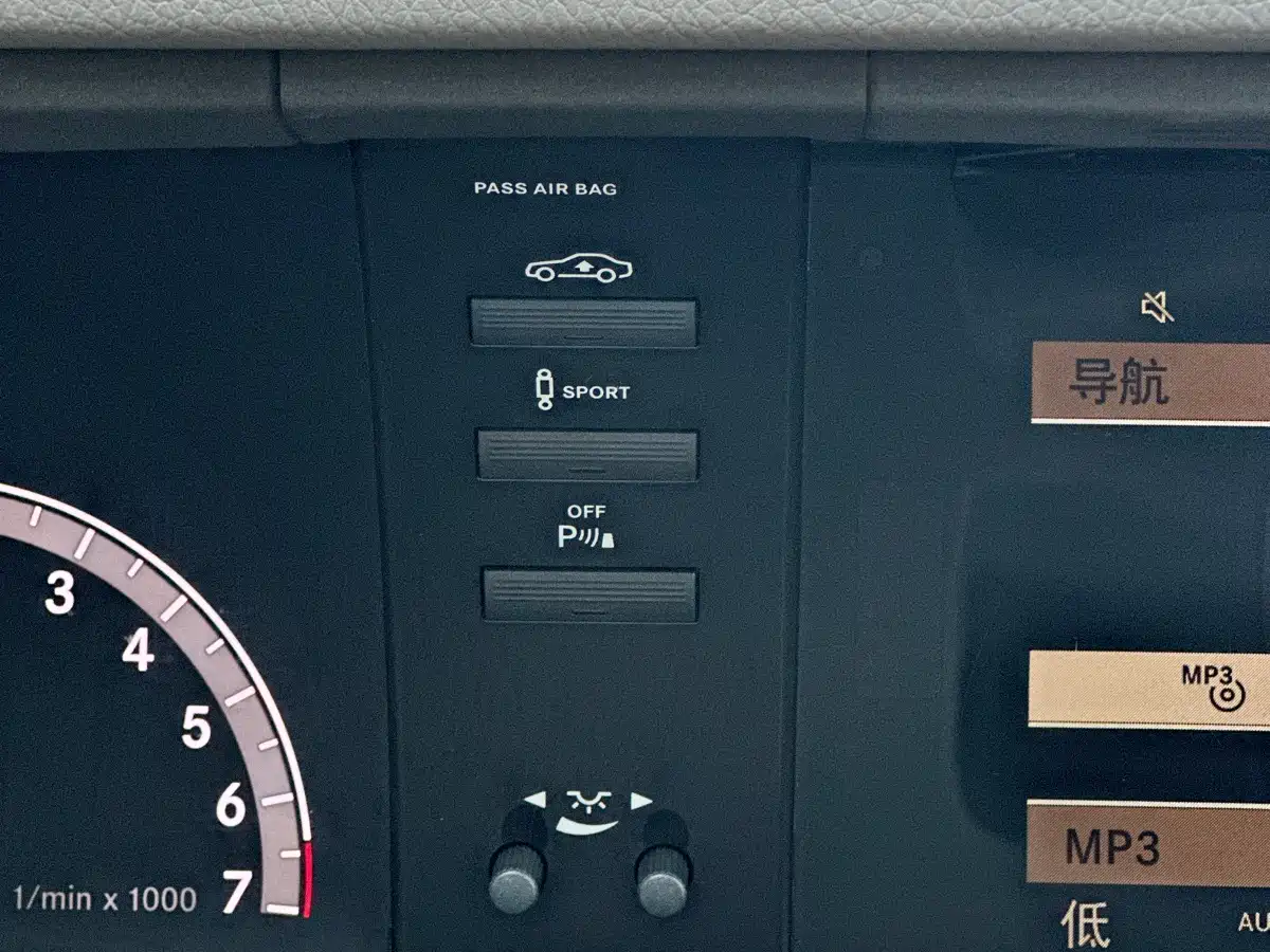 Mercedes-Benz S-Class 2010 S 350 L Luxury фото 31