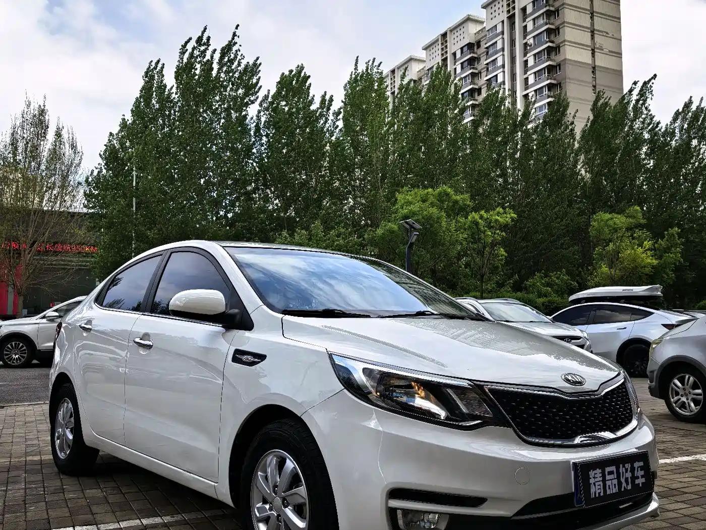 Kia K2 2015 Sedan 1.4L AT GLS фото 2