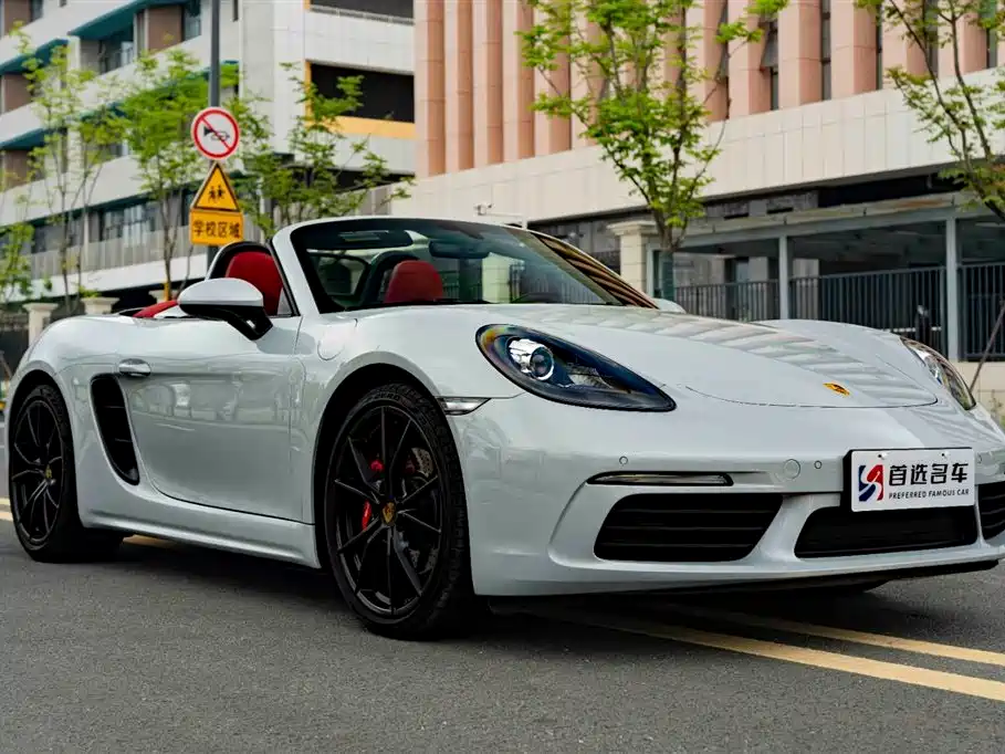 Porsche 718 2022 Boxster 2.0T фото 3