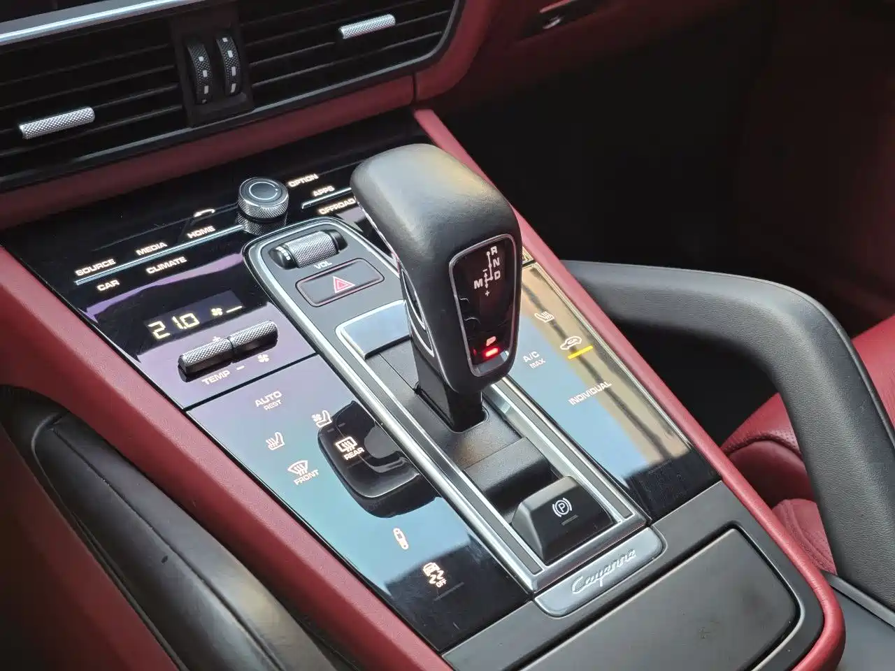 PORSCHE CAYENNE NEW ENERGY