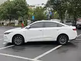 Фото 4 - Geely Geometry A