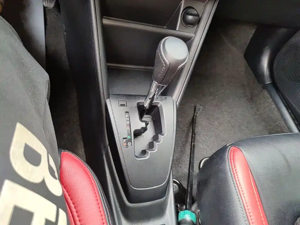 Toyota YARiS L Zhi Xuan 2016 Facelift 1.5E CVT Charming Edition фото 14